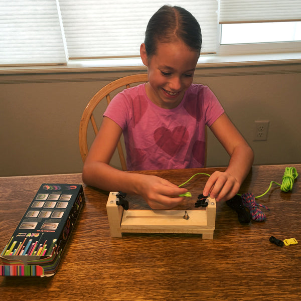 Complete DIY Paracord Bracelet Making Kit for Friendship Bracelets for Kids Age 8+
